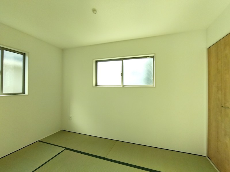 中の原三丁目新築戸建2号棟　3期  内観写真（リビング以外の居室）