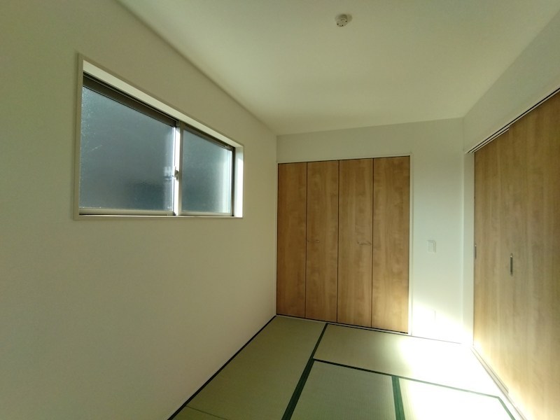 中の原三丁目新築戸建2号棟　3期  内観写真（リビング以外の居室）