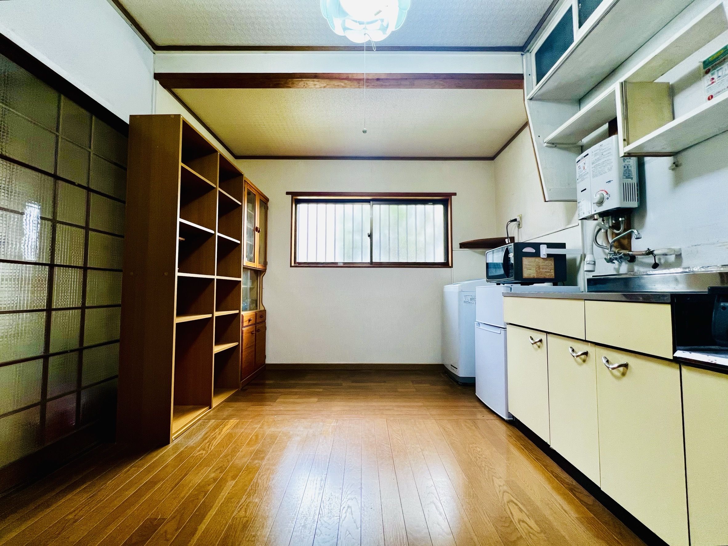 柳町四丁目戸建 内観写真（キッチン）