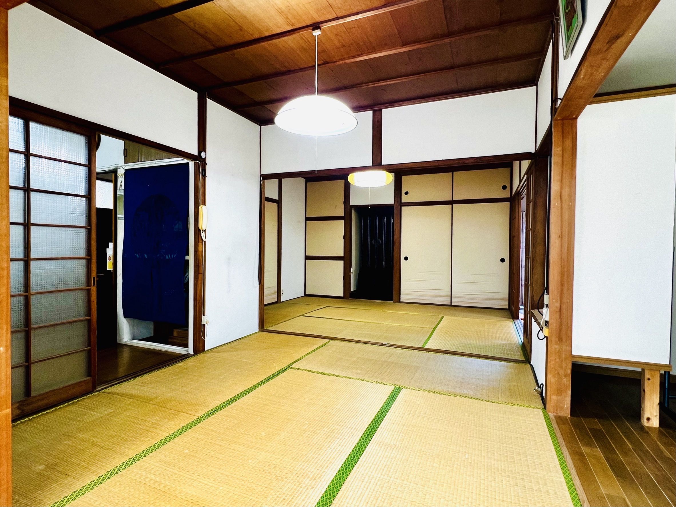 柳町四丁目戸建 内観写真（リビング以外の居室）