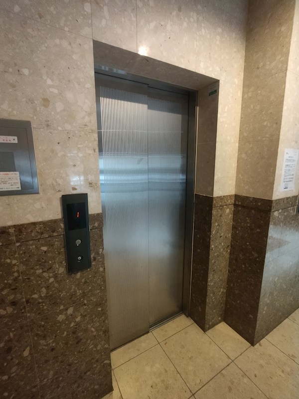 グランドパレス別所 共用部写真（ロビー）