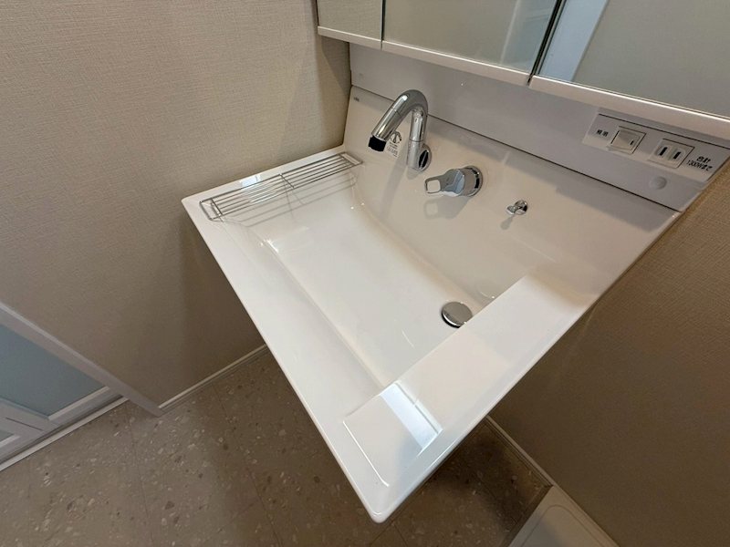 梅ノ木団地59番戸建 内観写真（洗面台・洗面所）