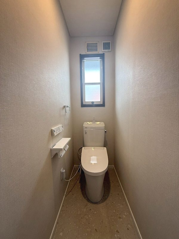 梅ノ木団地59番戸建 内観写真（トイレ）
