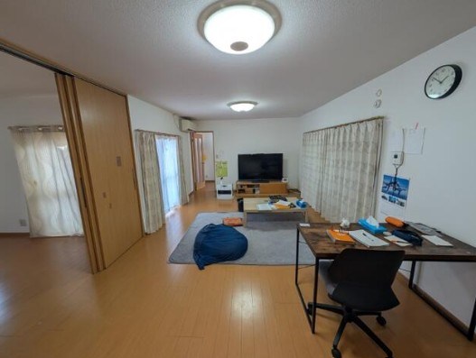 志井四丁目戸建 内観写真（リビング）
