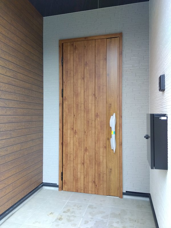 大里戸ノ上二丁目新築戸建1号棟　5期 現地写真（玄関）