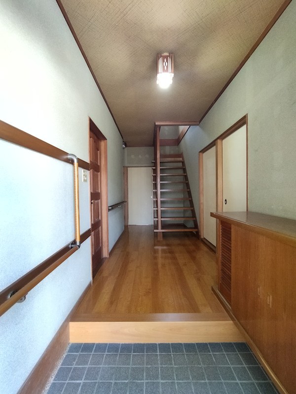 高須北二丁目戸建 現地写真（玄関）