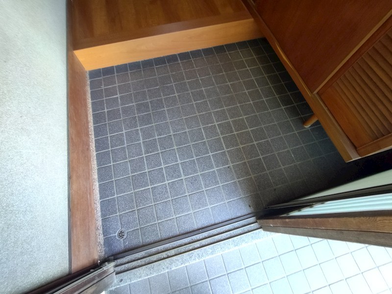 高須北二丁目戸建 現地写真（玄関）