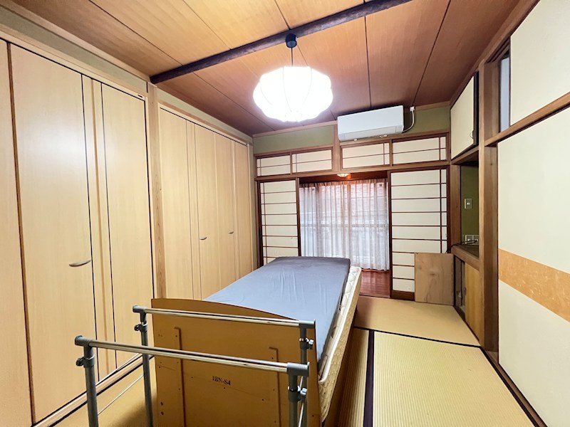 用勺町戸建 内観写真（リビング以外の居室）