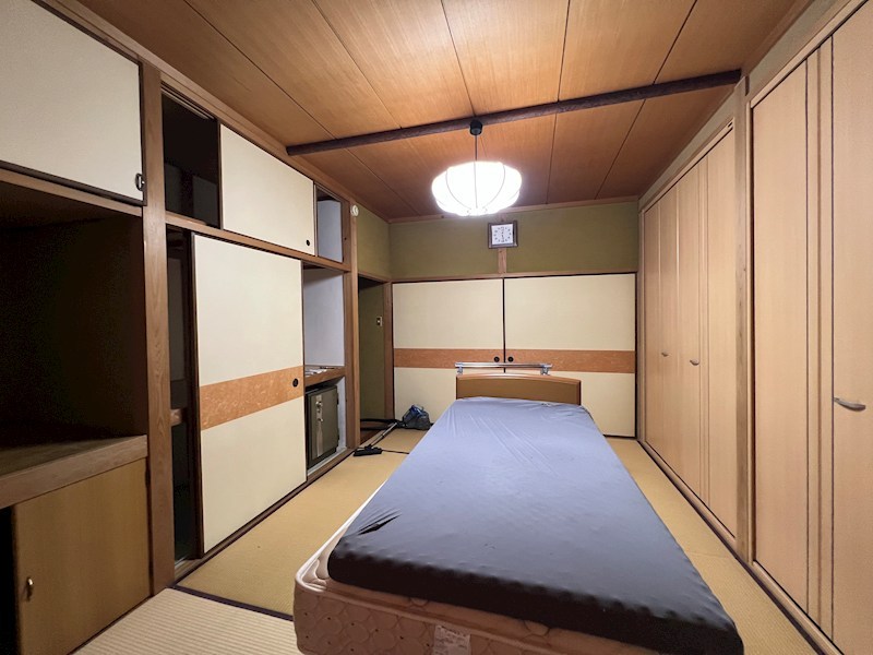 用勺町戸建 内観写真（リビング以外の居室）