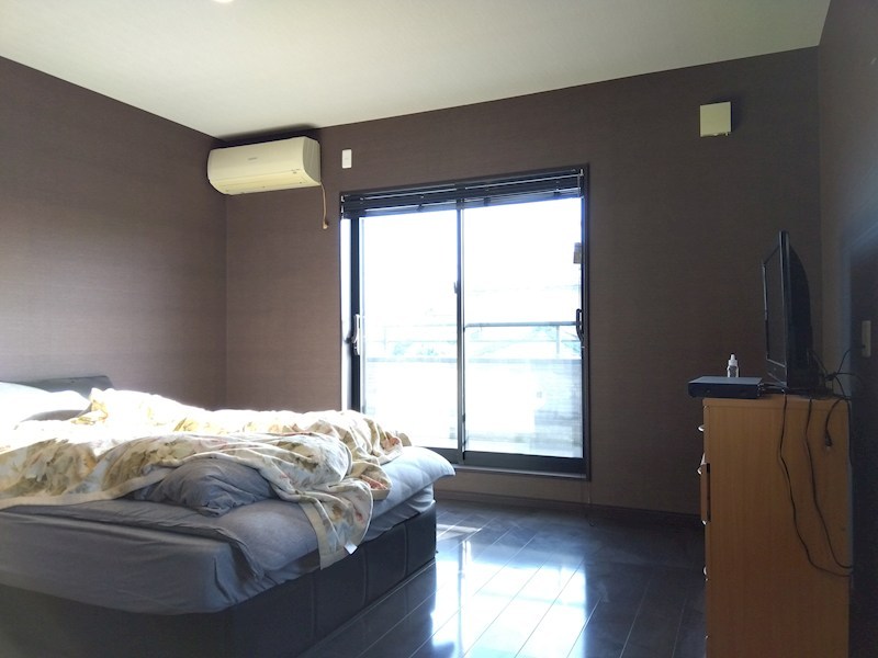 行事一丁目戸建 内観写真（リビング以外の居室）