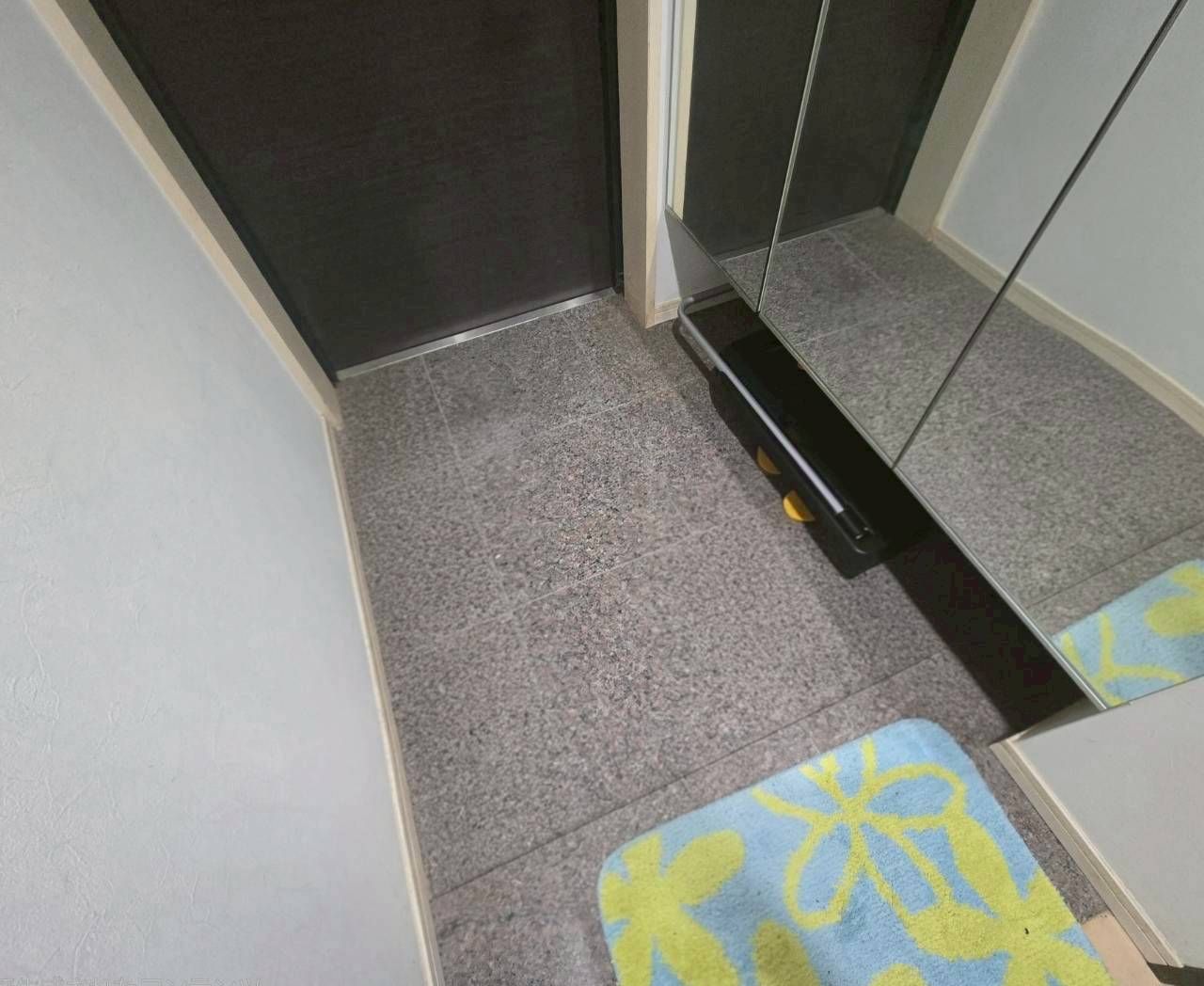 サンパーク赤間 現地写真（玄関）