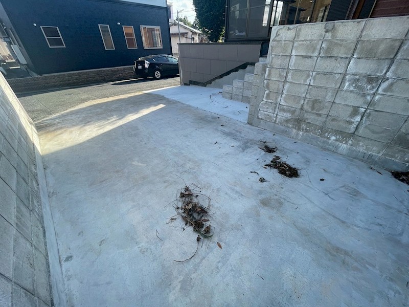 須恵四丁目戸建 現地写真（駐車場）