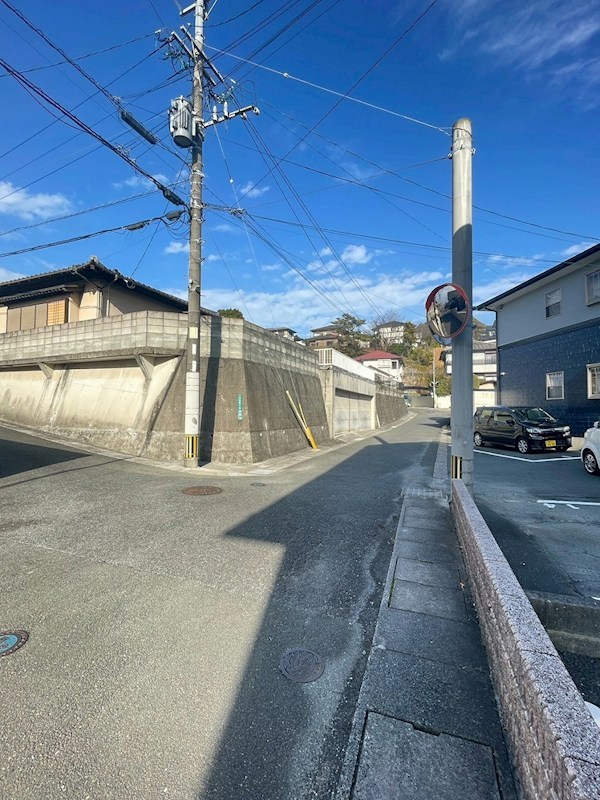 須恵四丁目戸建 現地写真（前面道路含む現地写真）