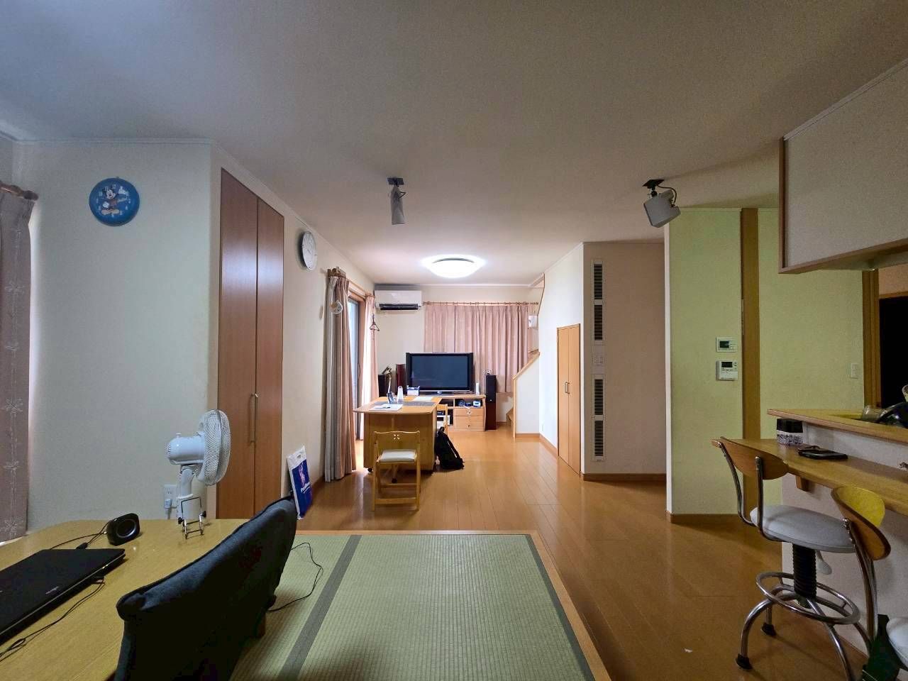 須恵二丁目戸建 内観写真（リビング）