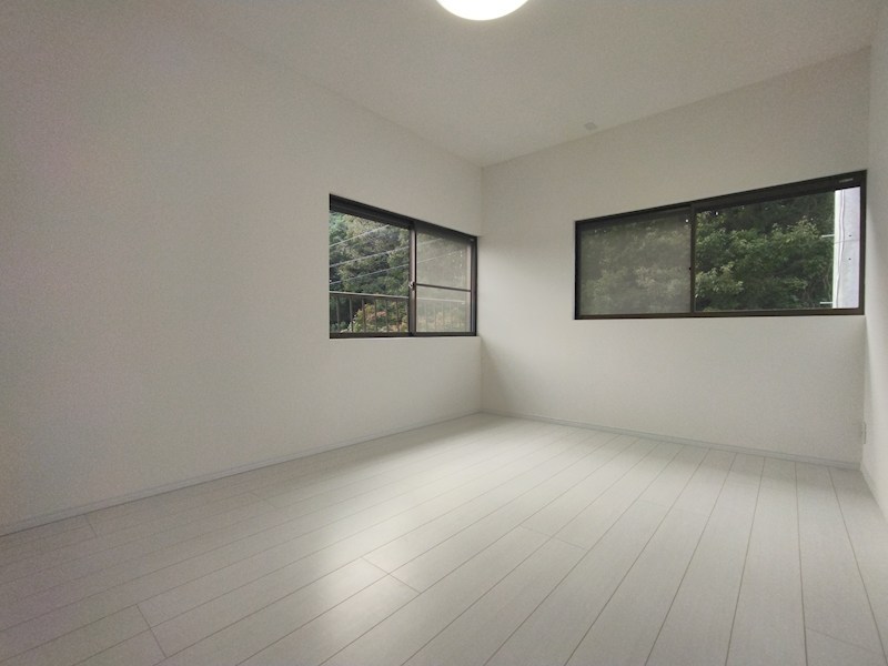 ひかりヶ丘四丁目戸建 内観写真（リビング以外の居室）