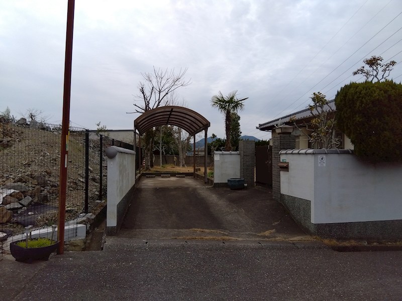 山手二丁目戸建 現地写真（前面道路含む現地写真）