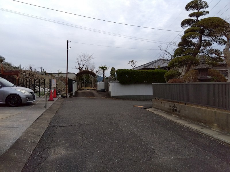 山手二丁目戸建 現地写真（前面道路含む現地写真）