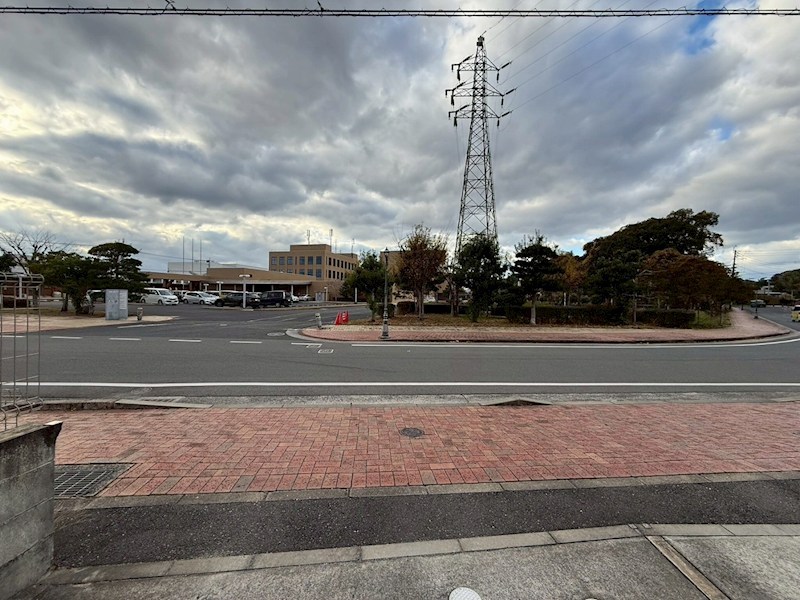 蓮花寺二丁目戸建 現地写真（前面道路含む現地写真）