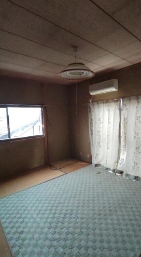 大字感田戸建 内観写真（リビング以外の居室）