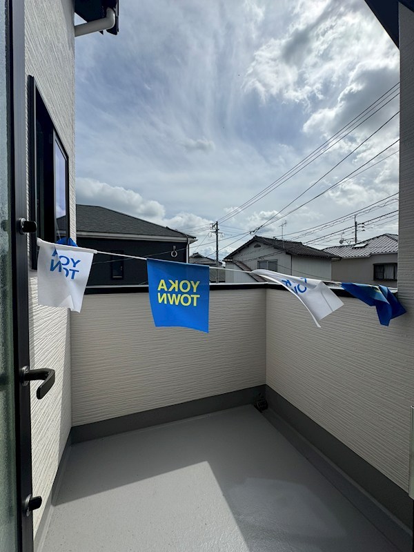 東郷五丁目新築戸建1号棟　1期 現地写真（バルコニー）