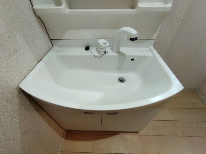 中尾一丁目戸建 内観写真（洗面台・洗面所）