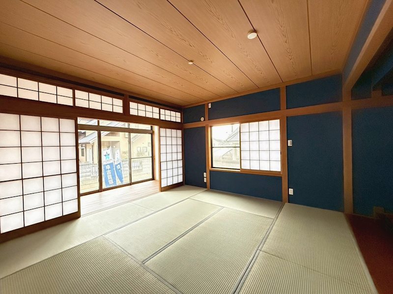 千代二丁目戸建 内観写真（リビング以外の居室）