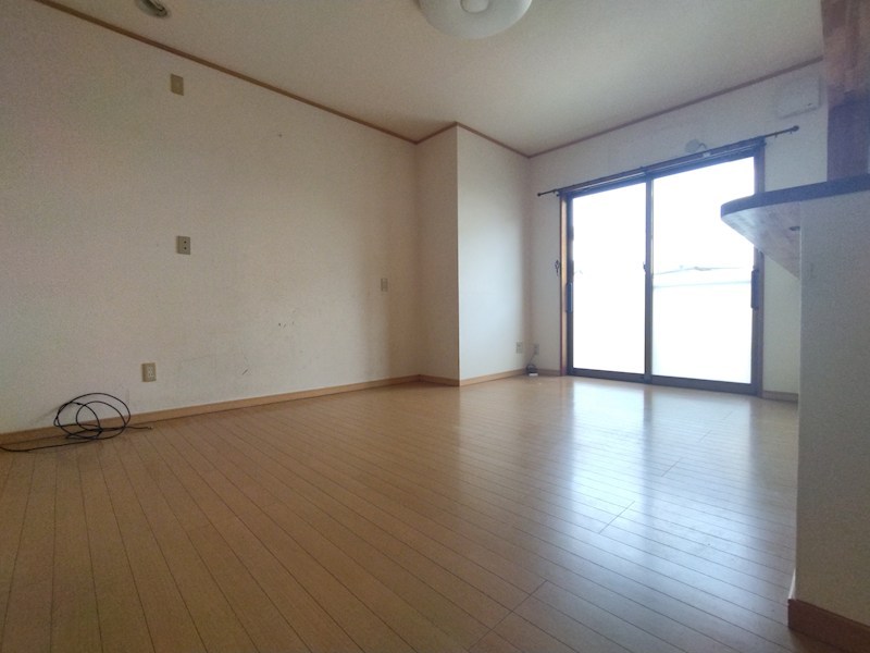 小嶺台四丁目14番戸建 内観写真（リビング）