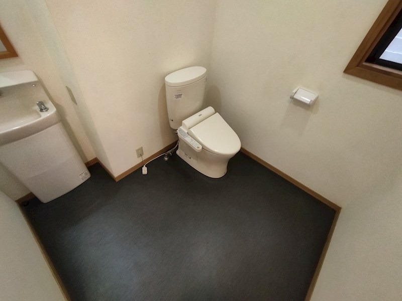 小嶺台四丁目14番戸建 内観写真（トイレ）