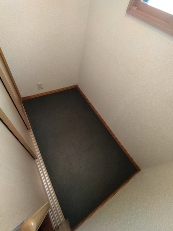 小嶺台四丁目14番戸建 内観写真（収納）