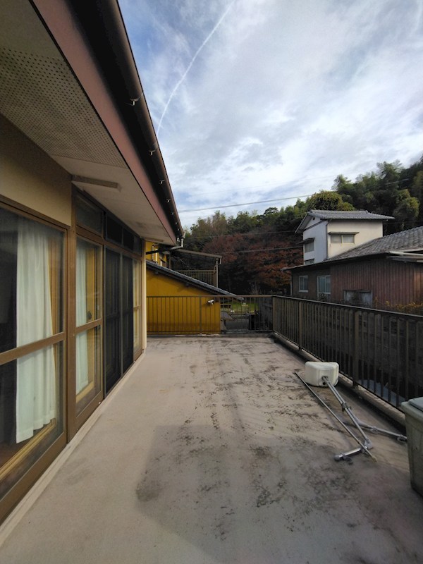 小嶺台四丁目14番戸建 現地写真（バルコニー）
