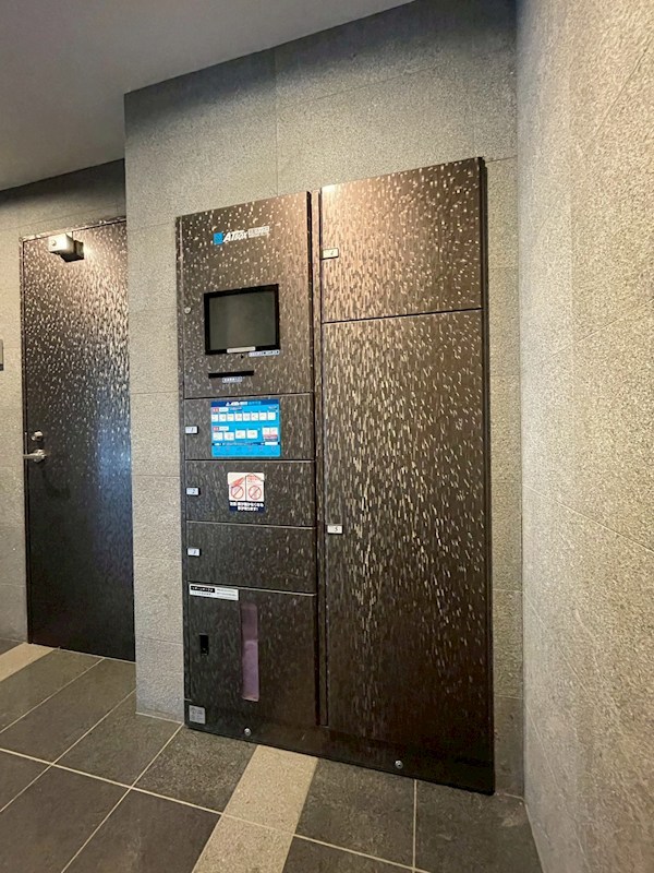 アースコートディアテラス三ヶ森 共用部写真（ロビー）
