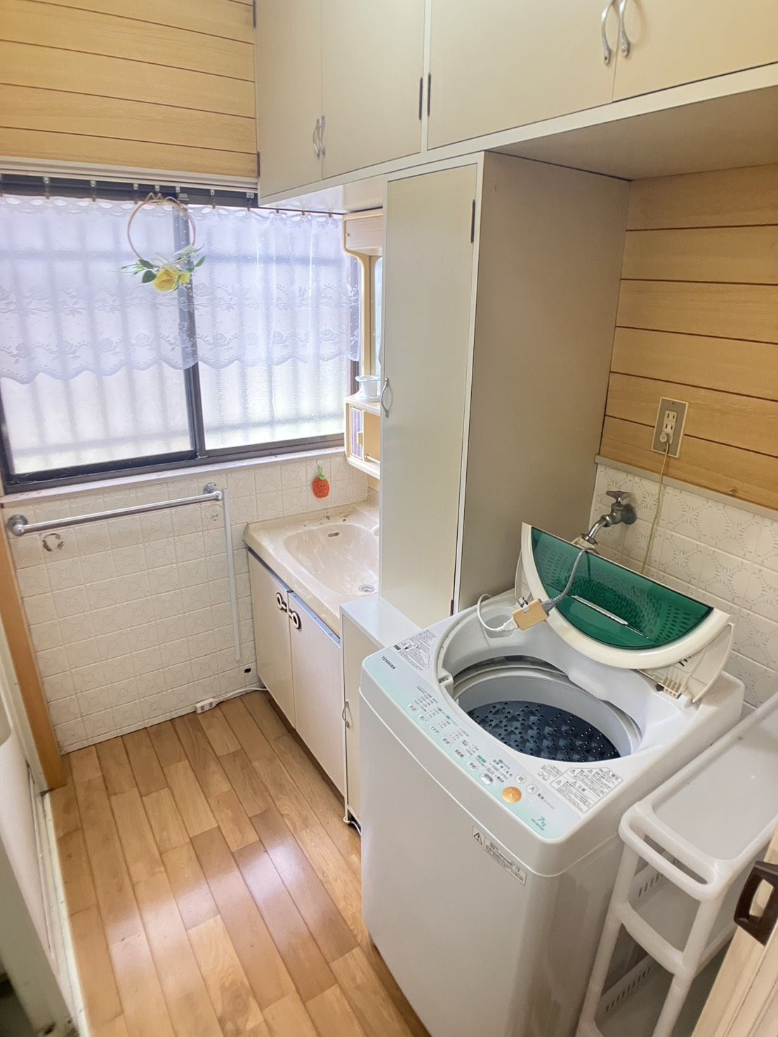 中尾一丁目戸建 内観写真（洗面台・洗面所）