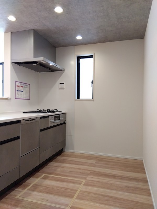 上二十町新築戸建4号棟　2期 内観写真（キッチン）