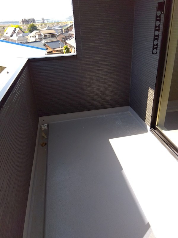 上二十町新築戸建4号棟　2期 現地写真（バルコニー）