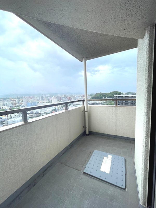イマージュアークヒルズ黒崎西 現地写真（バルコニー）
