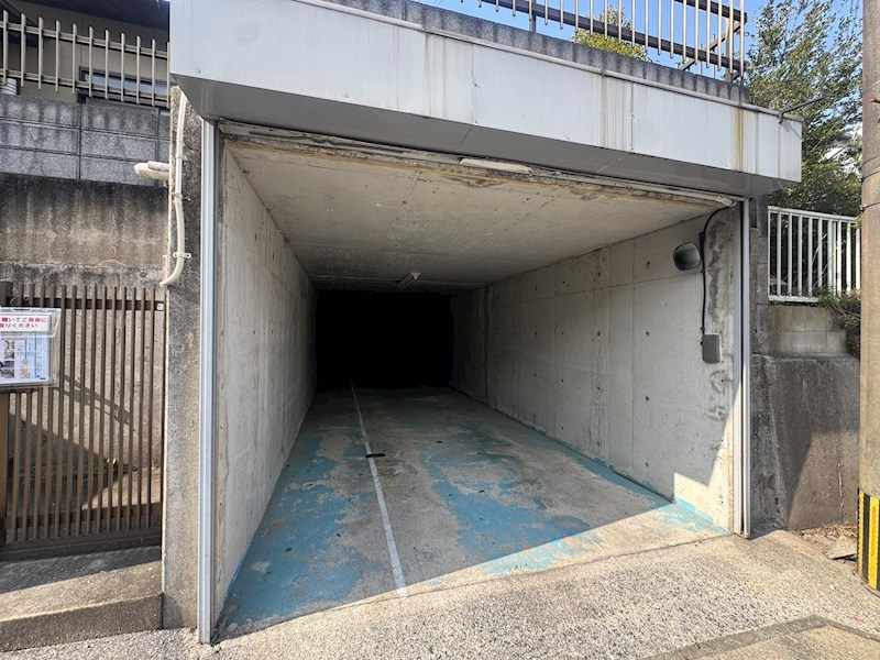 大字下境戸建 現地写真（駐車場）