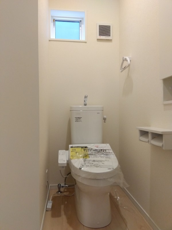 上二十町新築戸建1号棟　第2 内観写真（トイレ）