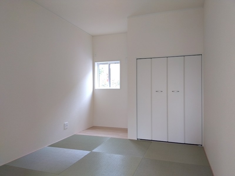 上二十町新築戸建1号棟　第2 内観写真（リビング以外の居室）