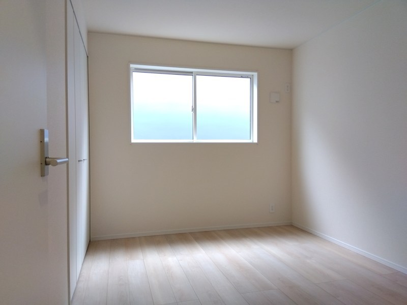 上二十町新築戸建1号棟　第2 内観写真（リビング以外の居室）