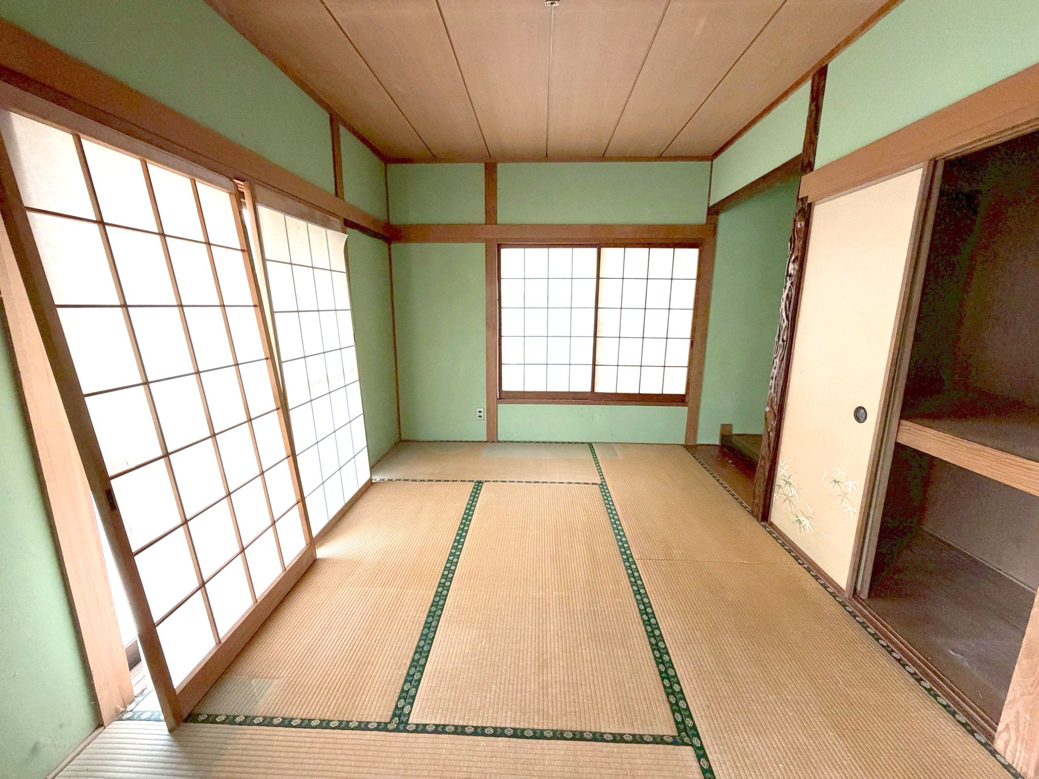 企救丘五丁目戸建 内観写真（リビング以外の居室）