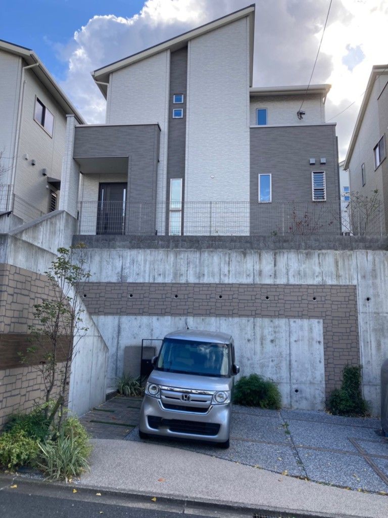 中井一丁目戸建 現地写真（駐車場）