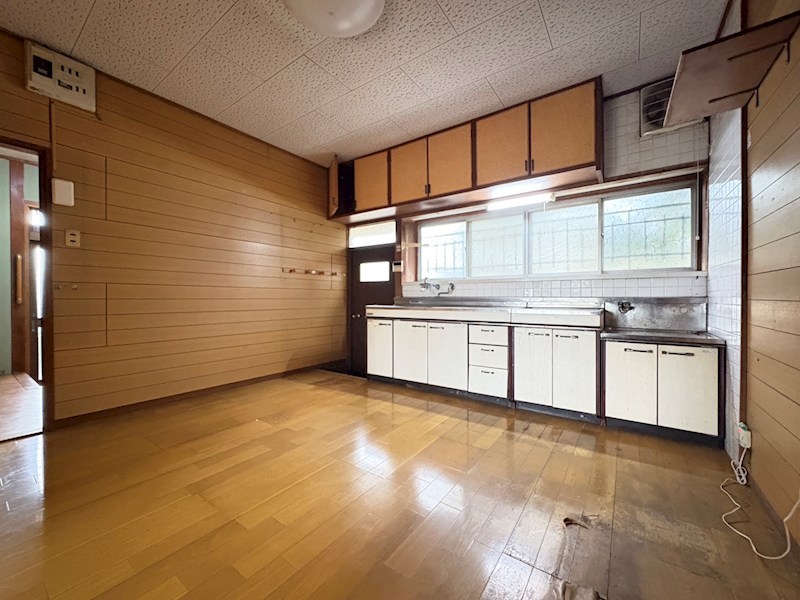 吉志七丁目15番戸建 内観写真（キッチン）