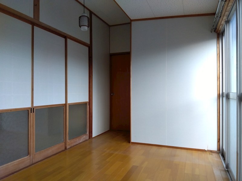 吉志七丁目15番戸建 内観写真（リビング以外の居室）