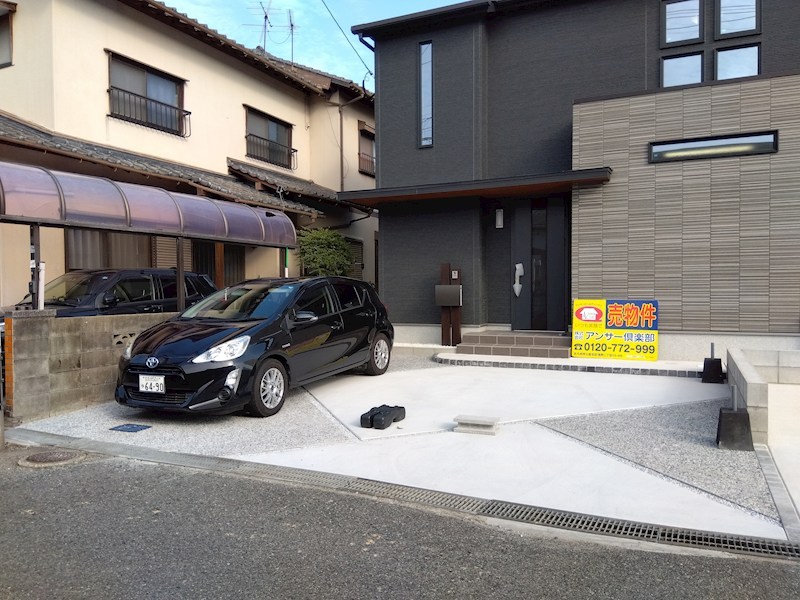 上貫二丁目新築戸建A号地 現地写真（駐車場）