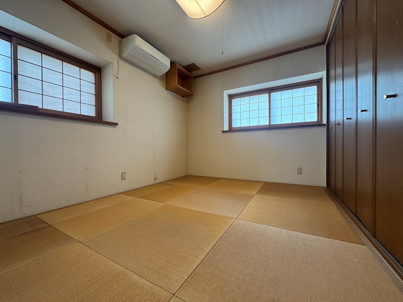 知古一丁目戸建 内観写真（リビング以外の居室）
