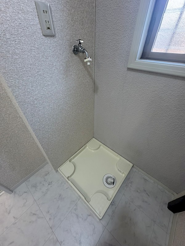 青葉台南一丁目戸建 内観写真（洗面台・洗面所）