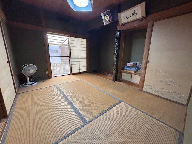 徳吉西一丁目戸建 内観写真（リビング以外の居室）