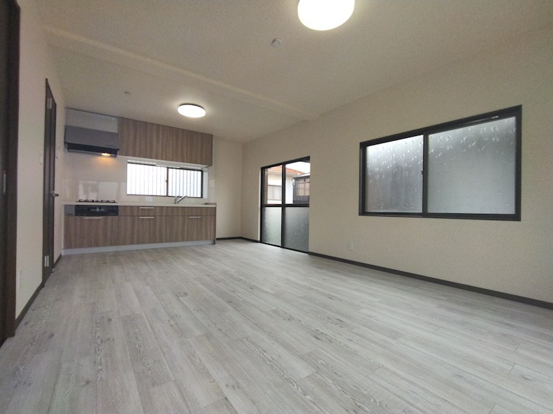 貴船台戸建 内観写真（リビング）
