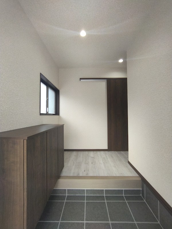 貴船台戸建 現地写真（玄関）