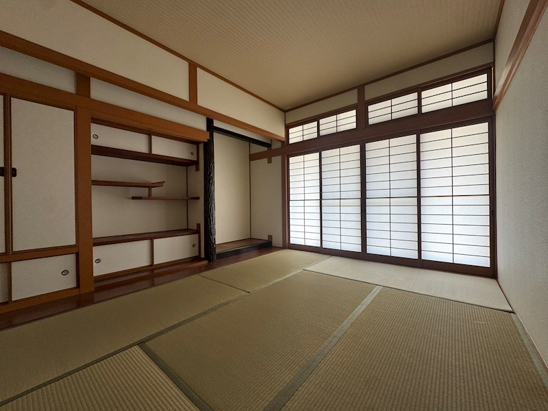 自由ヶ丘十丁目戸建 内観写真（リビング以外の居室）